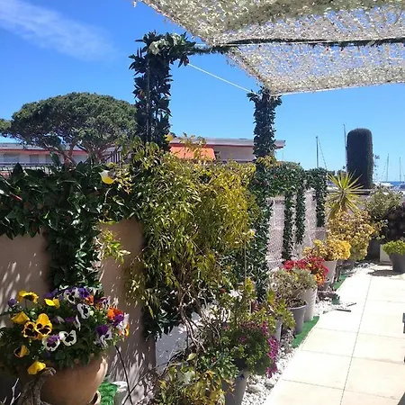 Apartment Baie Des Anges Bis *