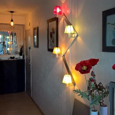 Baie Des Anges Bis Apartment *